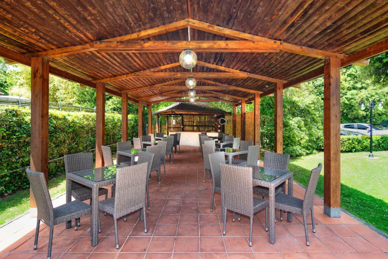 Hotel Hermitage Marina di Massa Bagian luar foto